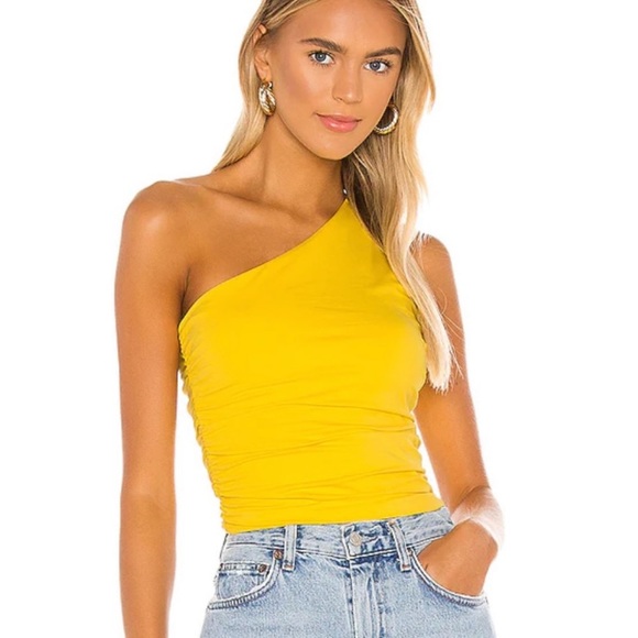 Superdown Anna cropped ruched one shoulder top - Picture 4 of 8